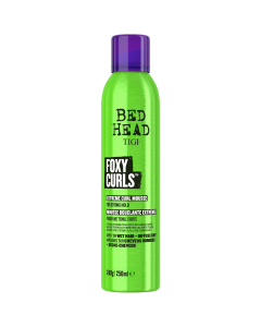 TIGI Bed Head stiprios fiksacijos putos garbanoms Foxy Curls Mousse 250 ml